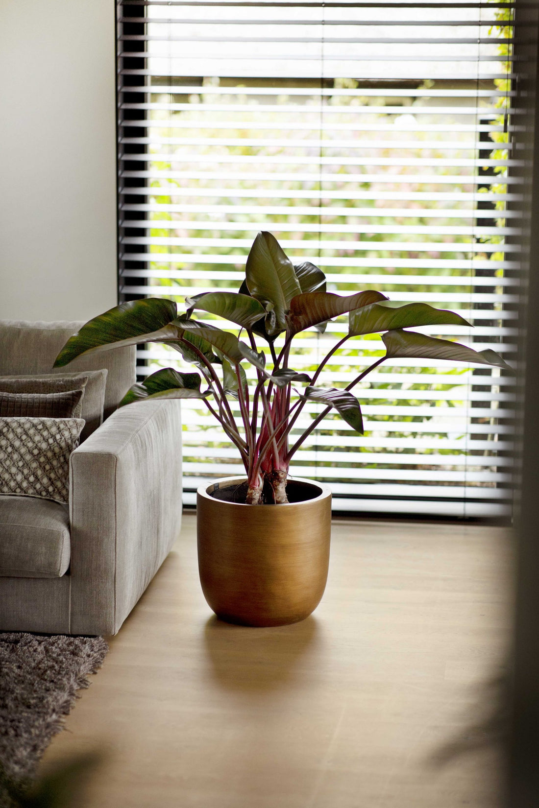 Capi Lux Retro Planter - Gold