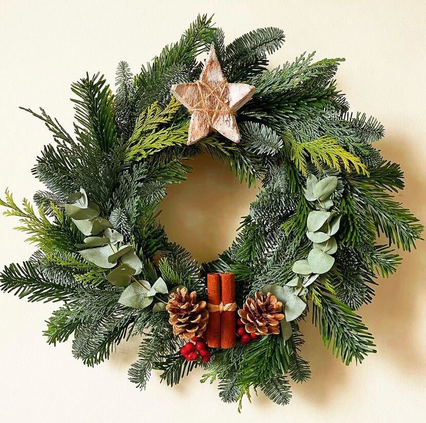 DIY Deluxe Christmas Wreath Kit